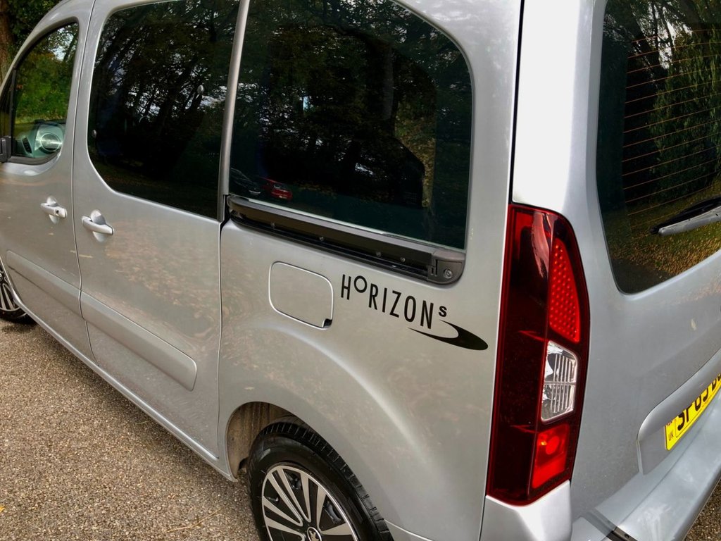 Used Peugeot Partner Tepee 2015 for sale - 76380163: Photo 41