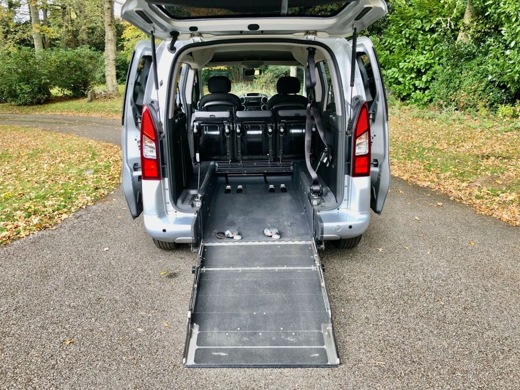 Used Peugeot Partner Tepee 2015 for sale - 76380163: Photo 8