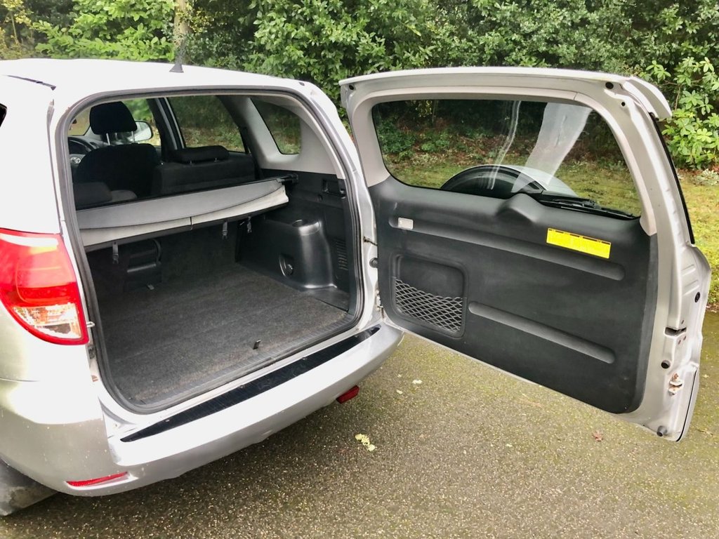 Used Toyota RAV4 2008 for sale - 76883086: Photo 6