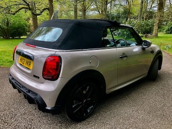 Used MINI Convertible 2021 for sale - 78702481: Photo