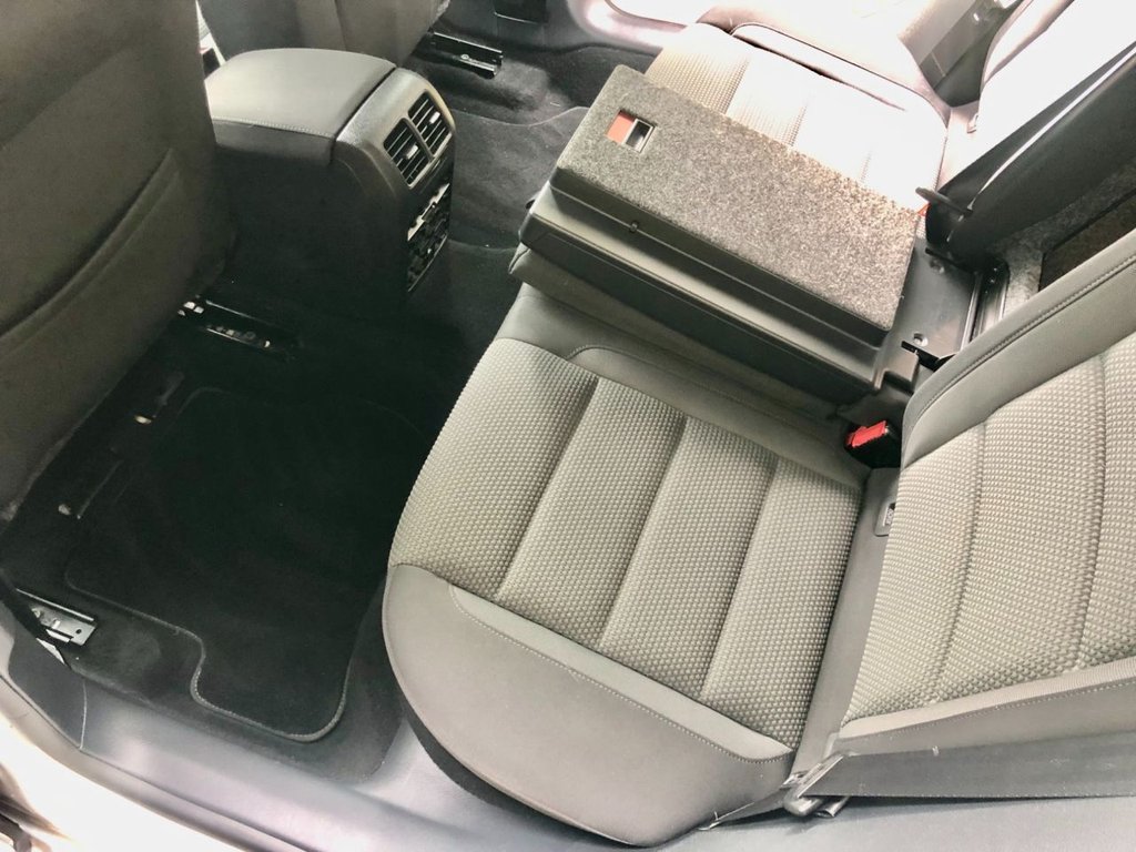 Used Volkswagen Golf 2012 for sale - 76309441: Photo 19