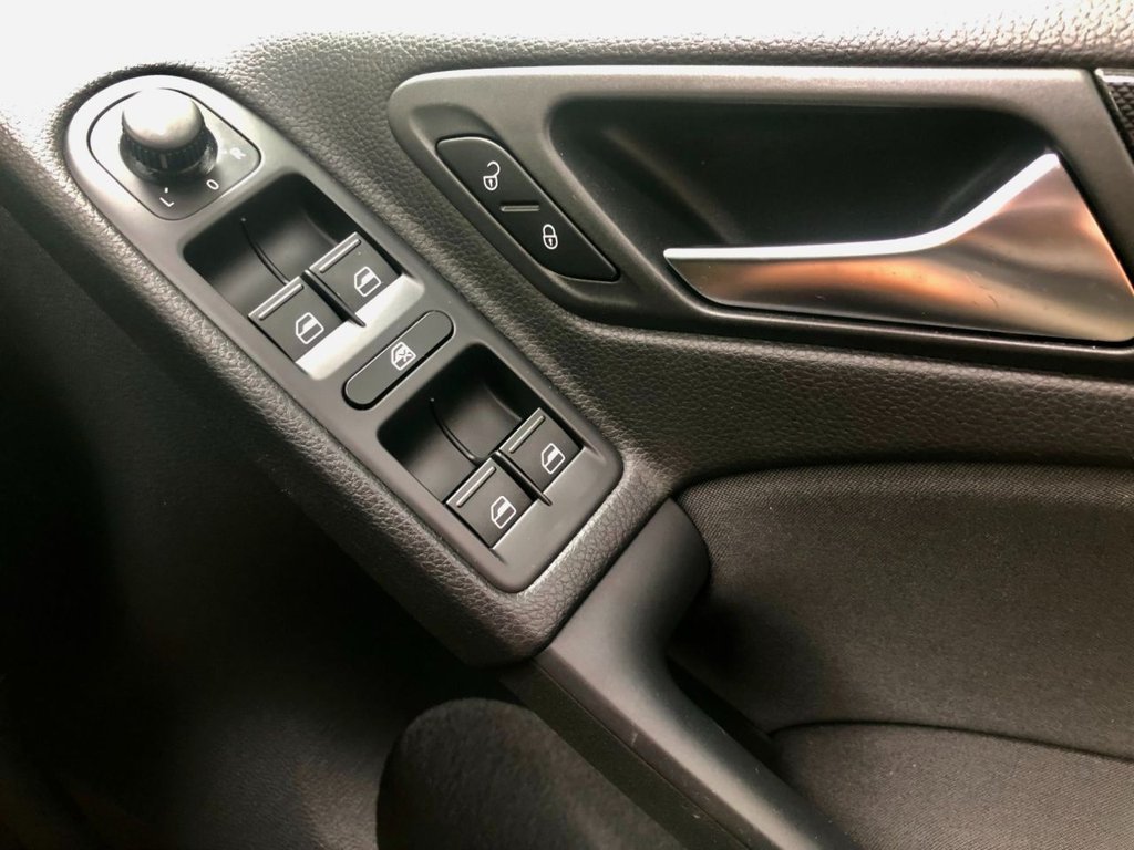 Used Volkswagen Golf 2012 for sale - 76309441: Photo 31