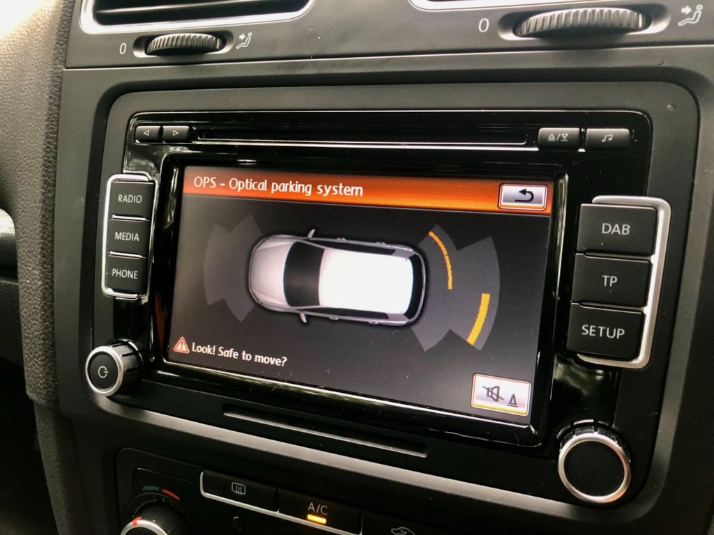 Used Volkswagen Golf 2012 for sale - 76309441: Photo 8