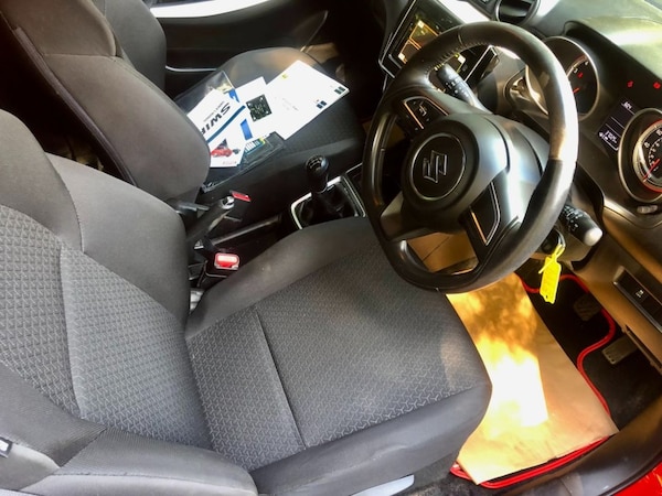 Used Suzuki Swift 2017 for sale - 75275936: Photo 3