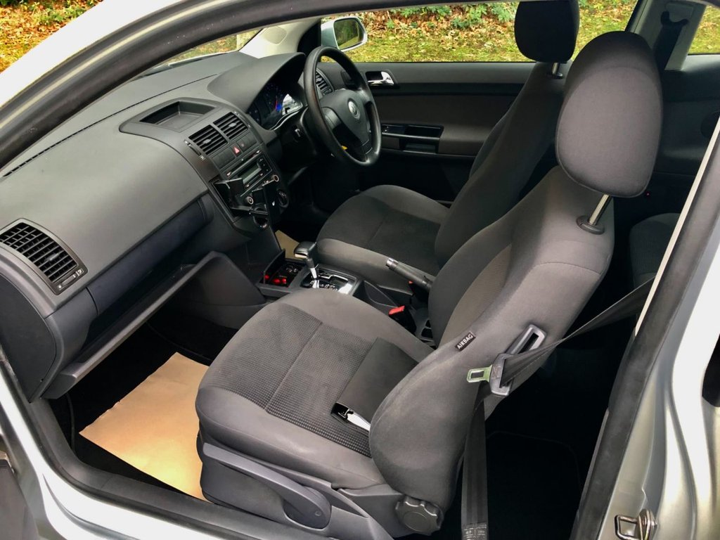 Used Volkswagen Polo 2009 for sale - 76883316: Photo 22