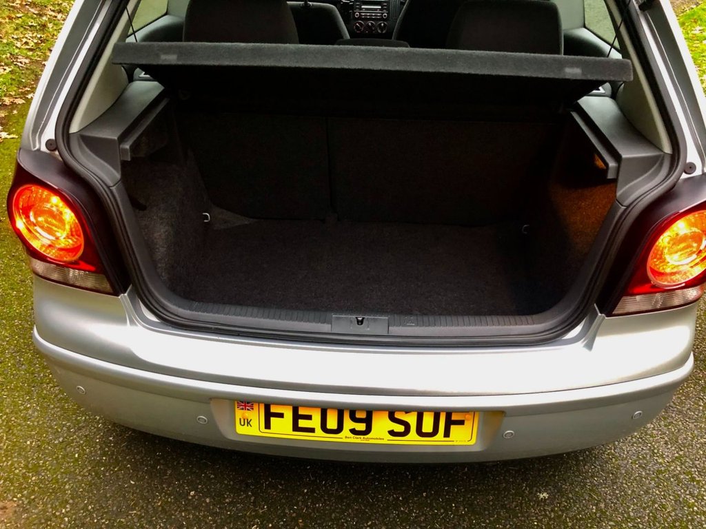 Used Volkswagen Polo 2009 for sale - 76883316: Photo 36