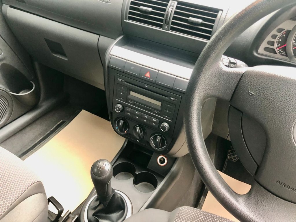 Used Volkswagen Fox 2010 for sale - 76724162: Photo 20