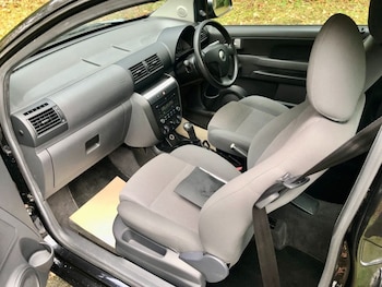 Used Volkswagen Fox 2010 for sale - 76724162: Photo