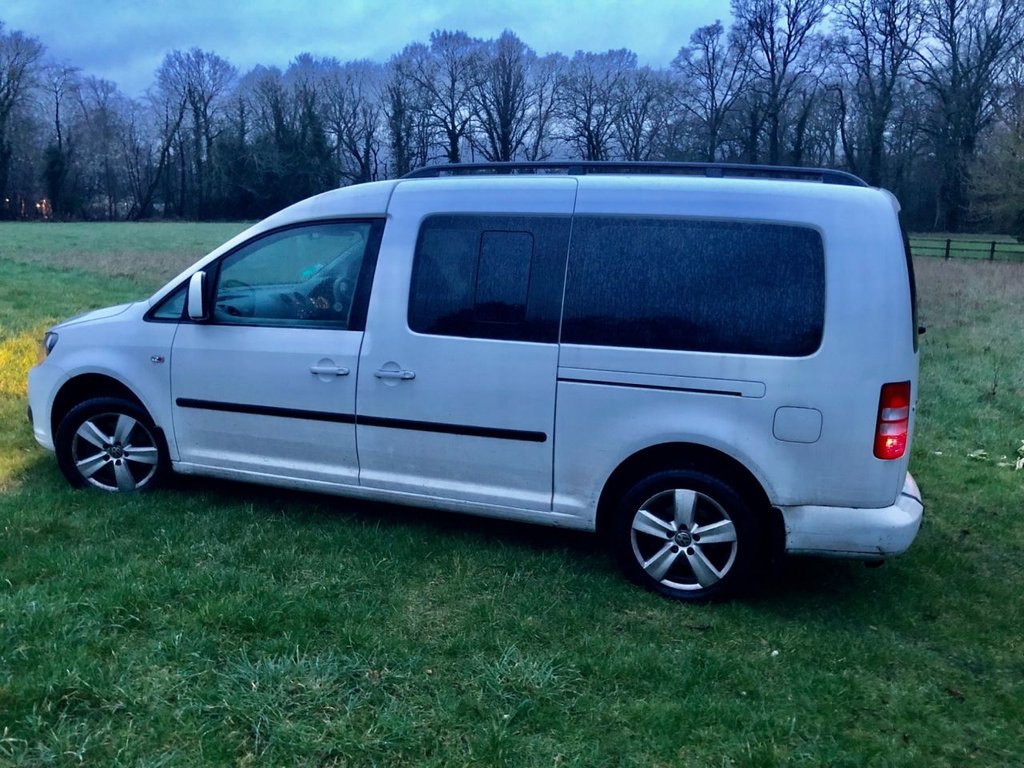 Used Volkswagen Caddy Maxi Life 2014 for sale - 77643051: Photo 2