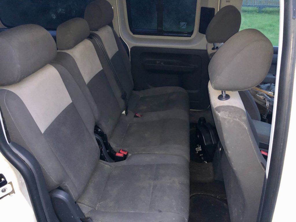 Used Volkswagen Caddy Maxi Life 2014 for sale - 77643051: Photo 5