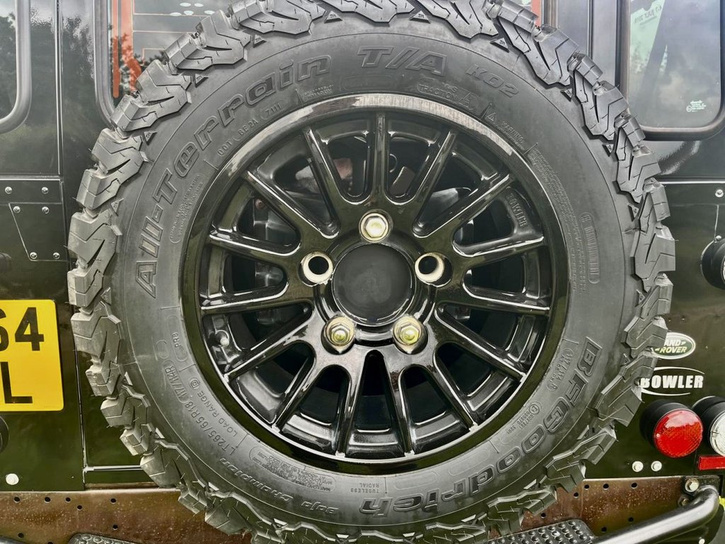 Used Land Rover Defender 2015 for sale - 76190756: Photo 44