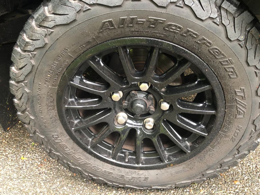 Used Land Rover Defender 2015 for sale - 76190756: Photo 46