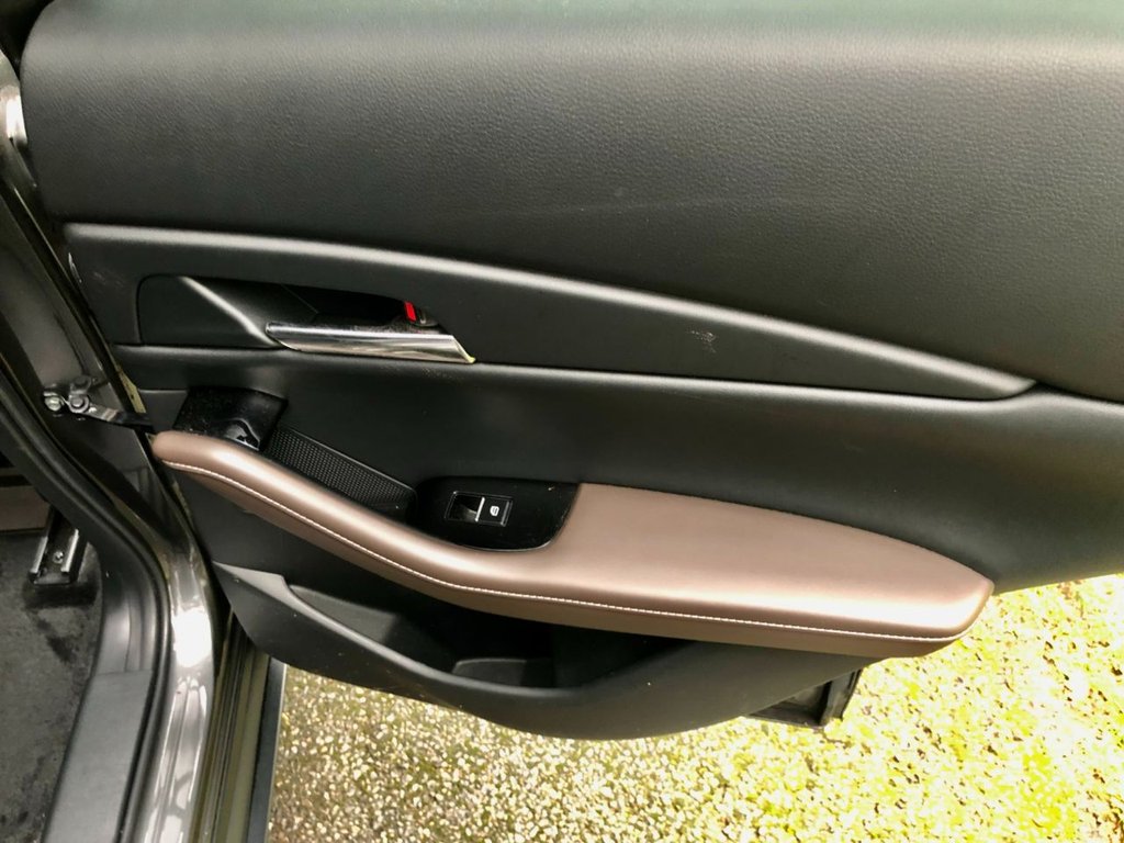 Used Mazda CX-30 2023 for sale - 77621272: Photo 17