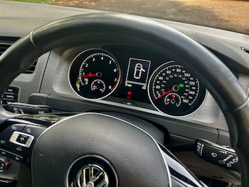 Used Volkswagen Golf 2017 for sale - 78612070: Photo