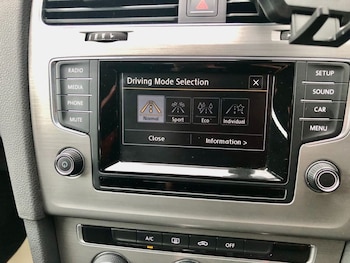 Used Volkswagen Golf 2014 for sale - 77485043: Photo