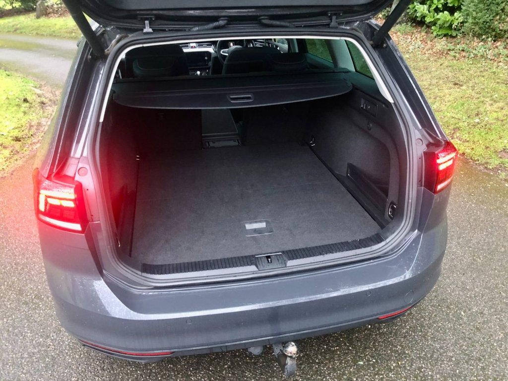 Used Volkswagen Passat 2019 for sale - 77383925: Photo 10