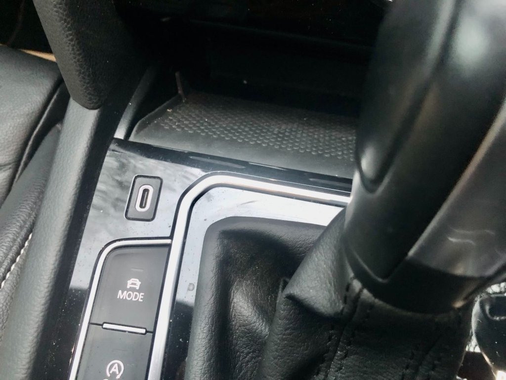 Used Volkswagen Passat 2019 for sale - 77383925: Photo 24