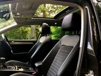 Used Volkswagen Passat 2018 for sale - 74746986: Photo