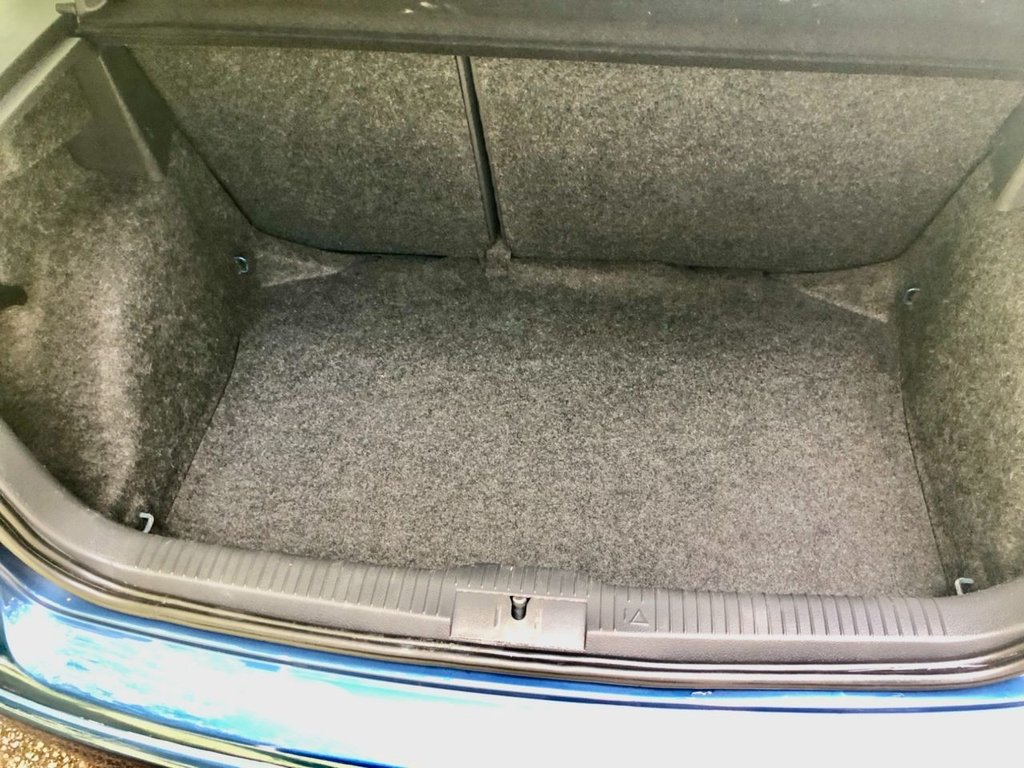 Used Volkswagen Polo 2007 for sale - 76375926: Photo 25
