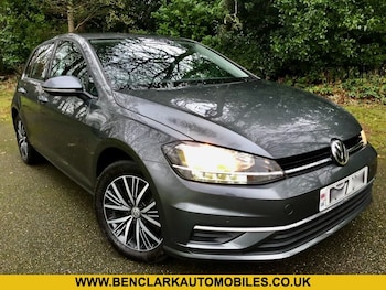 Used Volkswagen Golf 2017 for sale - 78544577: Photo