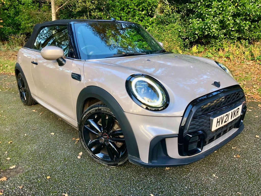 Used MINI Convertible 2021 for sale - 76536144: Photo 10