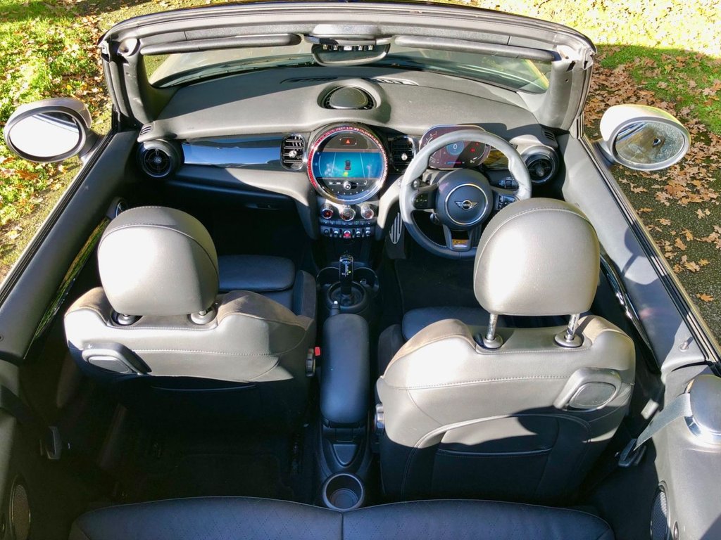 Used MINI Convertible 2021 for sale - 76536144: Photo 24