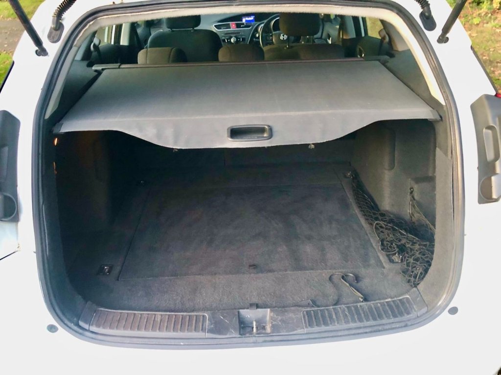 Used Honda Civic 2015 for sale - 76665514: Photo 11