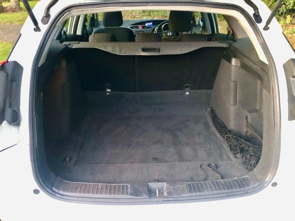 Used Honda Civic 2015 for sale - 76665514: Photo 16