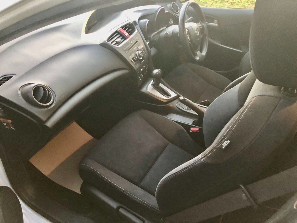 Used Honda Civic 2015 for sale - 76665514: Photo 23