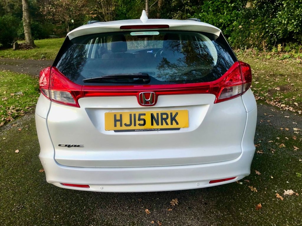 Used Honda Civic 2015 for sale - 76665514: Photo 6