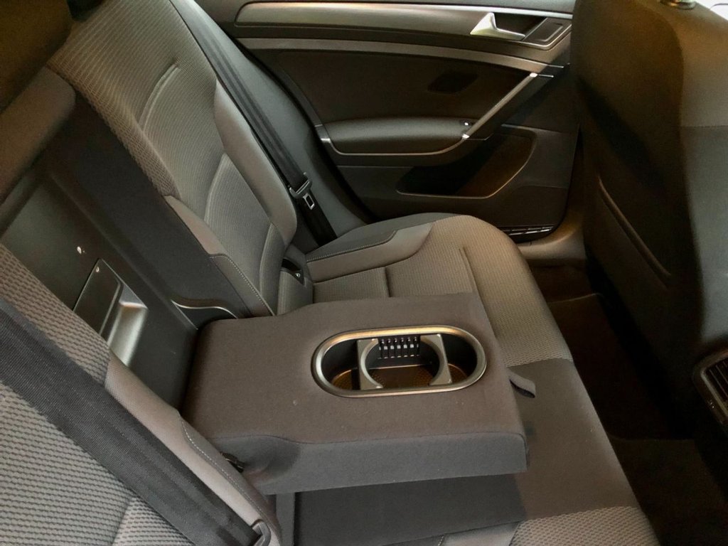 Used Volkswagen Golf 2017 for sale - 77360255: Photo 22