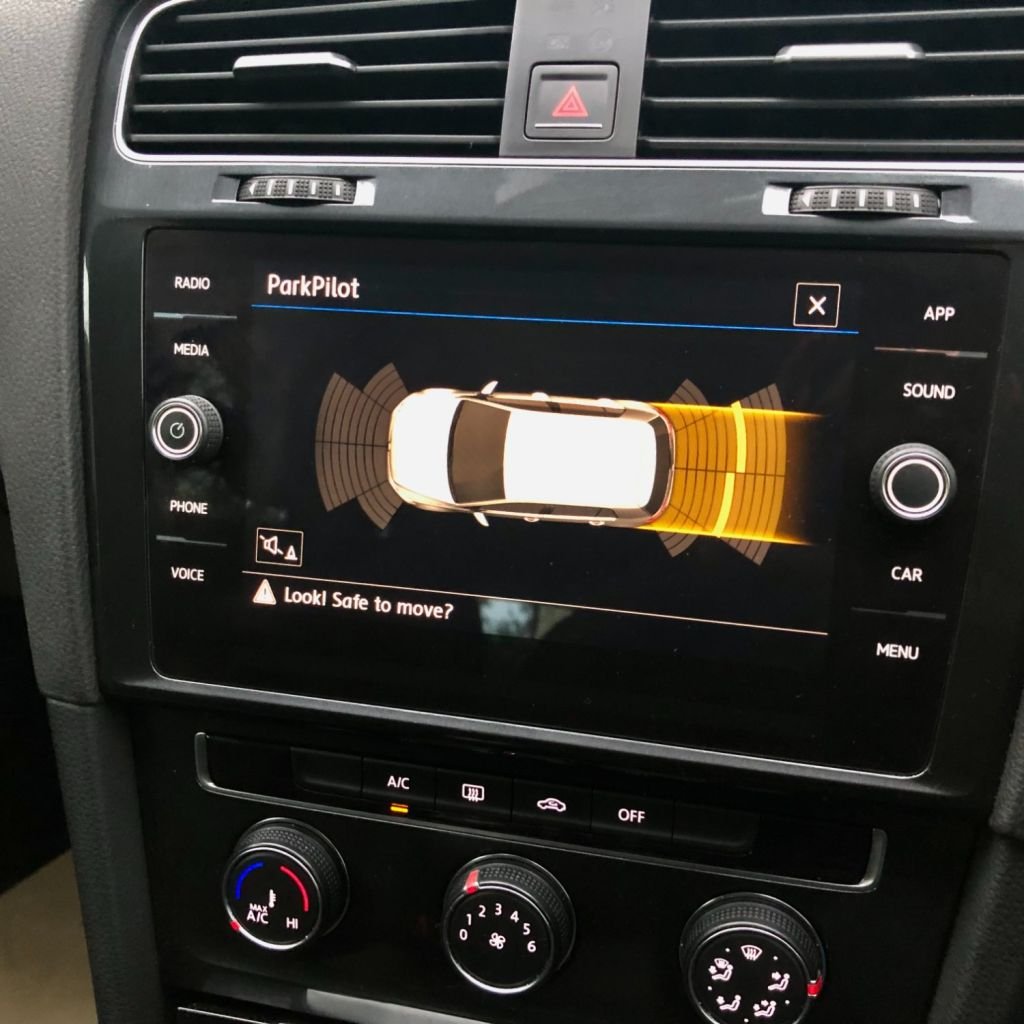 Used Volkswagen Golf 2017 for sale - 77360255: Photo 23