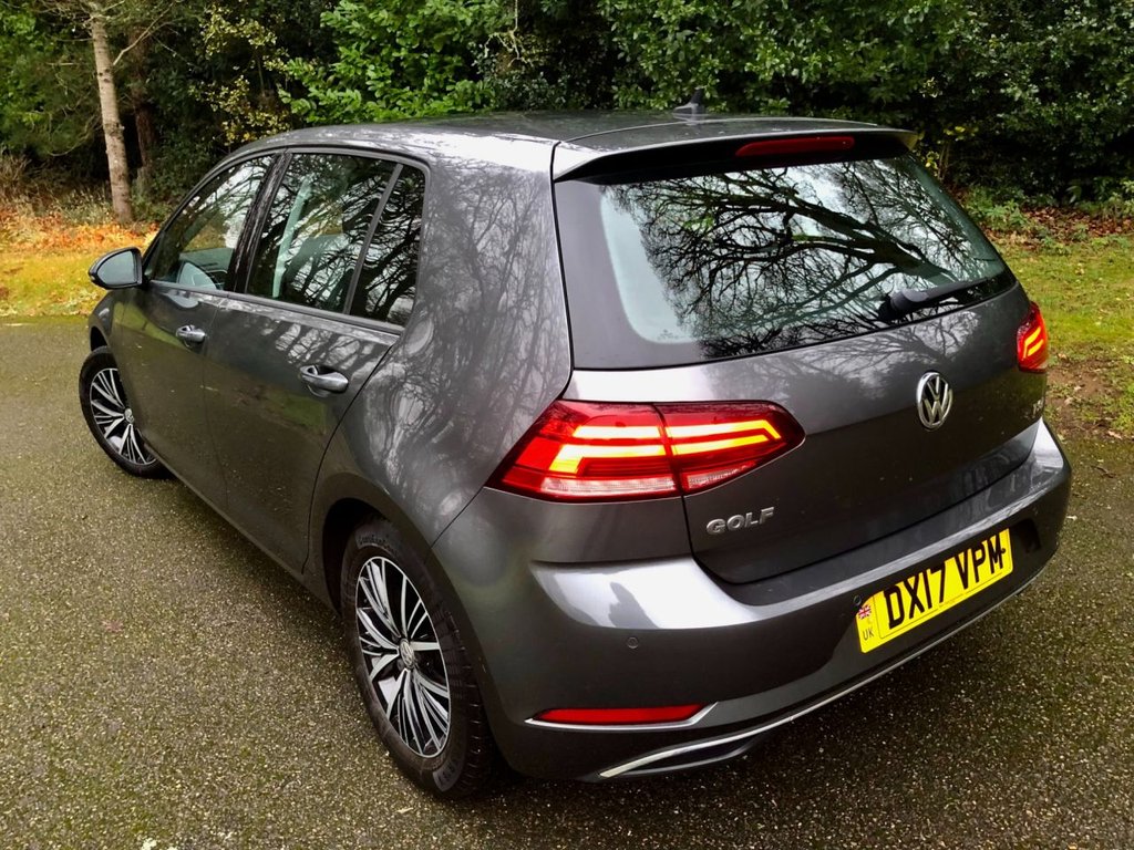 Used Volkswagen Golf 2017 for sale - 77360255: Photo 5