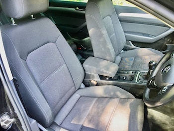 Used Volkswagen Passat 2015 for sale - 75648021: Photo