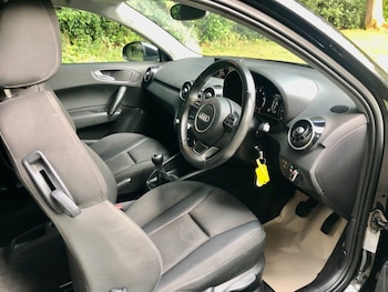 Used Audi A1 2011 for sale - 75896822: Photo