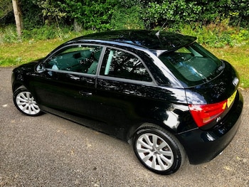 Used Audi A1 2011 for sale - 75896822: Photo