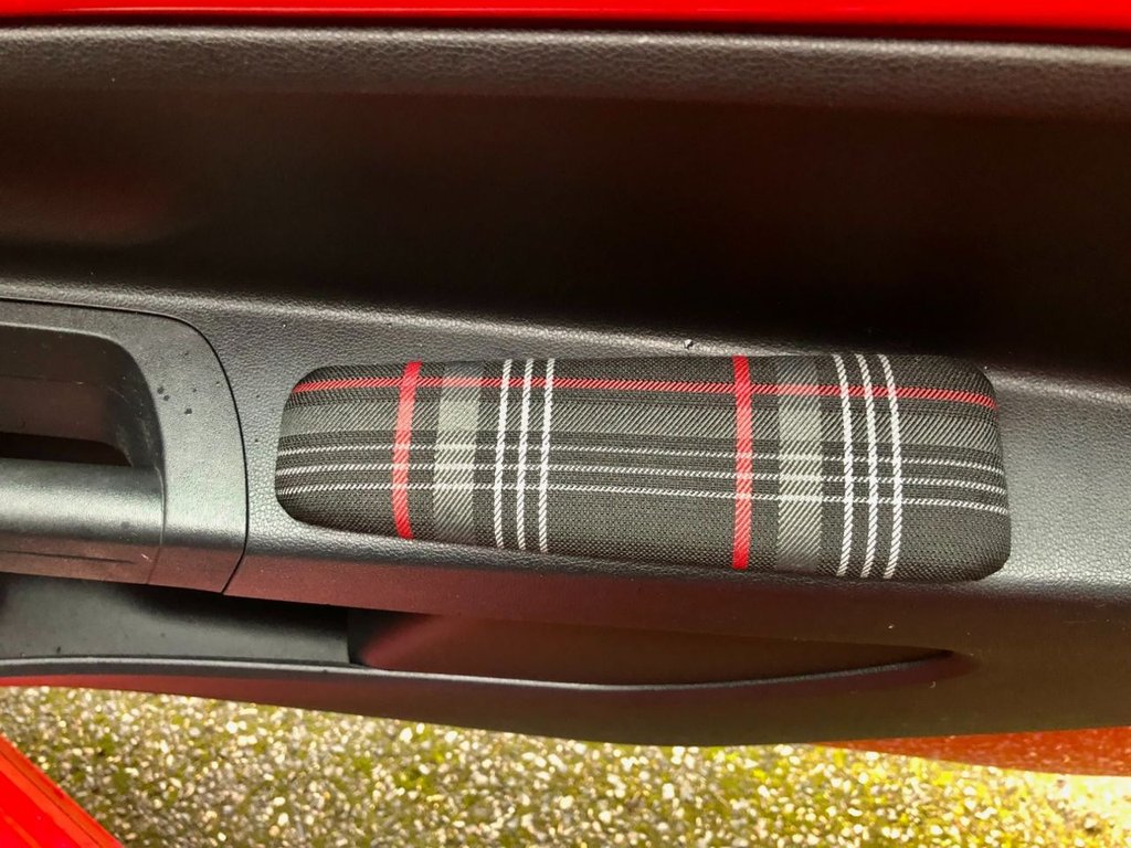 Used Volkswagen up! 2019 for sale - 77672634: Photo 11