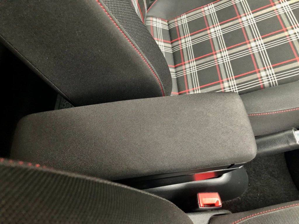 Used Volkswagen up! 2019 for sale - 77672634: Photo 21