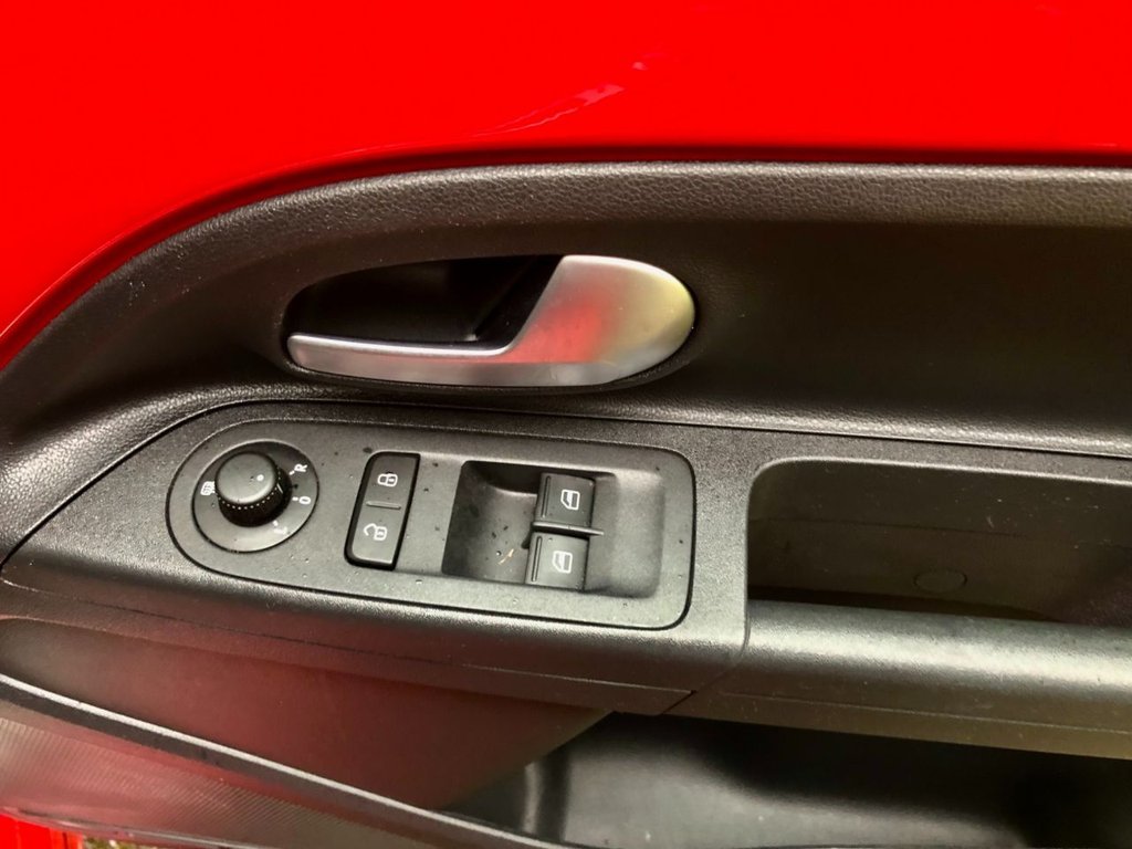 Used Volkswagen up! 2019 for sale - 77672634: Photo 35