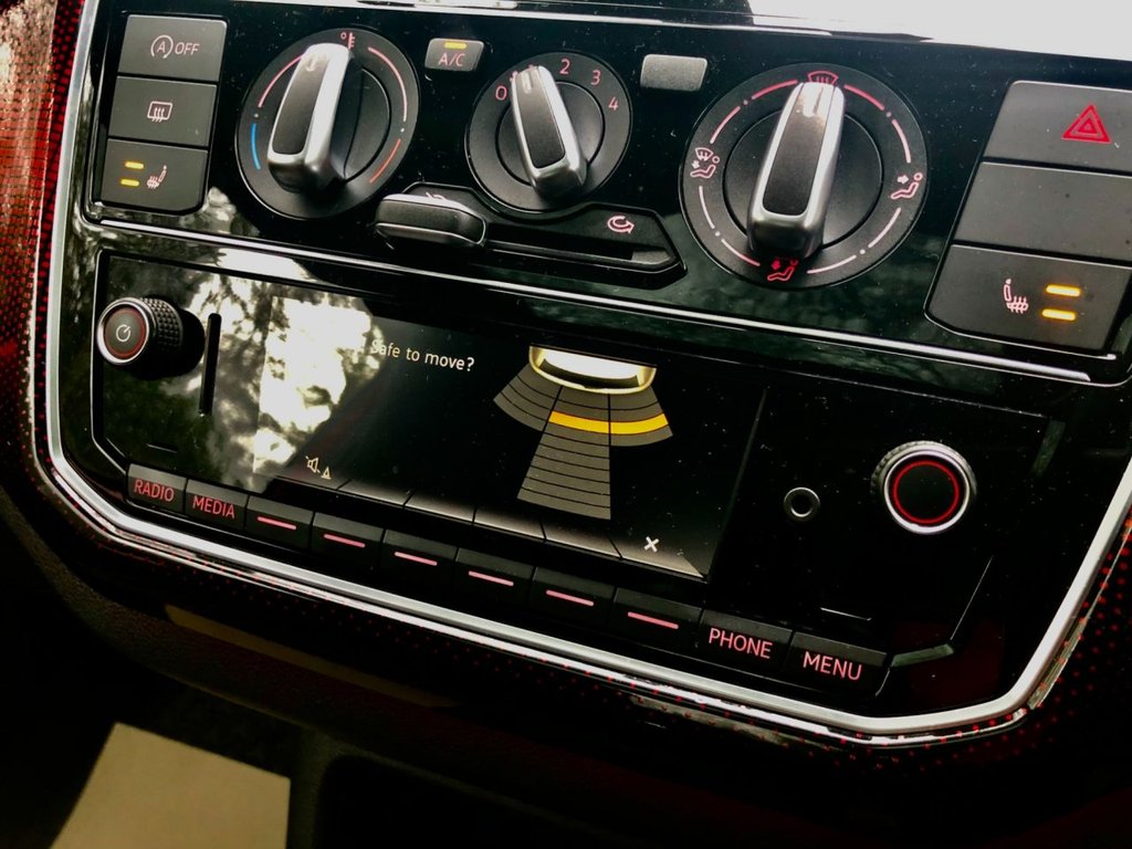 Used Volkswagen up! 2019 for sale - 77672634: Photo 4