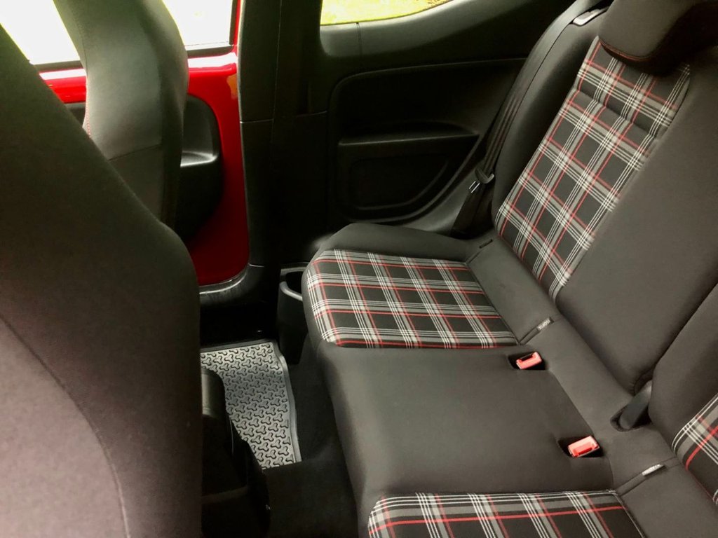 Used Volkswagen up! 2019 for sale - 77672634: Photo 42