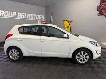 Used Hyundai i20 2015 for sale - 79158216: Photo