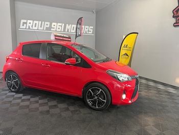 Used Toyota Yaris 2015 for sale - 79484889: Photo
