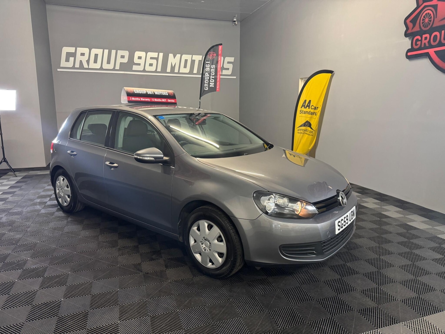 Used Volkswagen Golf 2009 for sale - 77909176: Photo 2