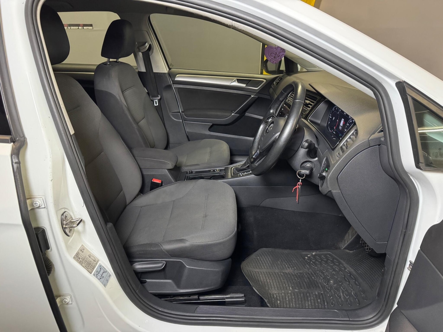 Used Volkswagen Golf for sale - 77854037: Photo 20