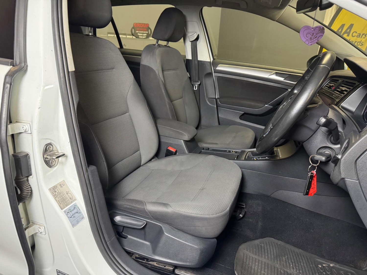 Used Volkswagen Golf for sale - 77854037: Photo 44