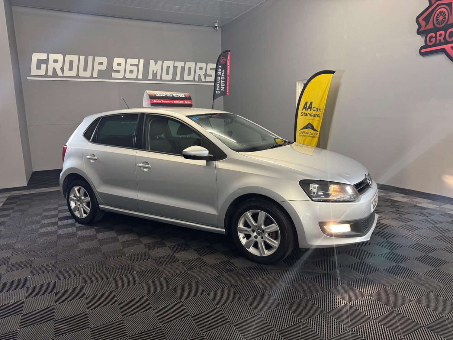 Used Volkswagen Polo 2011 for sale - 77993303: Photo 2