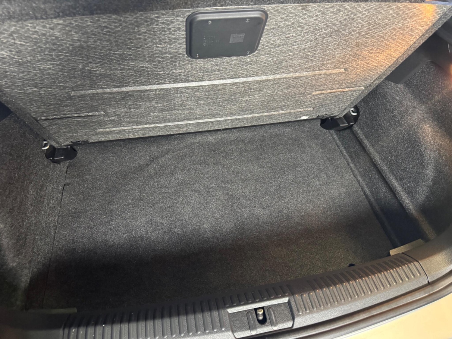 Used Volkswagen Polo 2011 for sale - 77993303: Photo 21