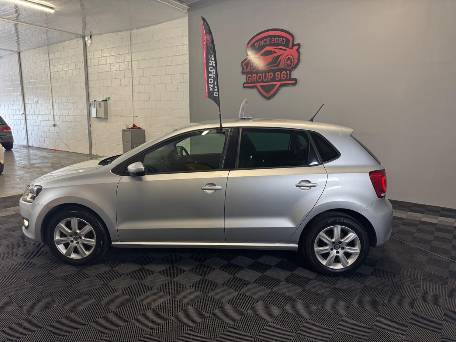 Used Volkswagen Polo 2011 for sale - 77993303: Photo 8