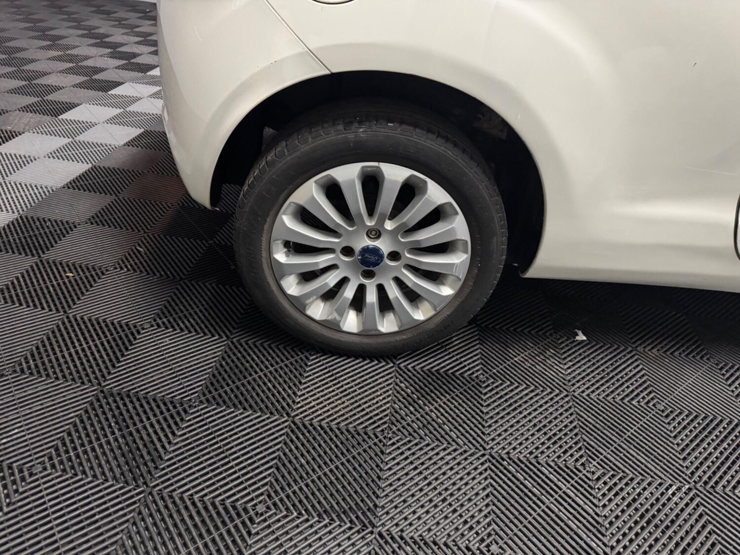 Used Ford Ka for sale - 77683984: Photo 17